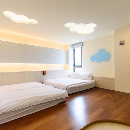 Tiramisu Places Sea View Homestay Манонг Екстериор снимка